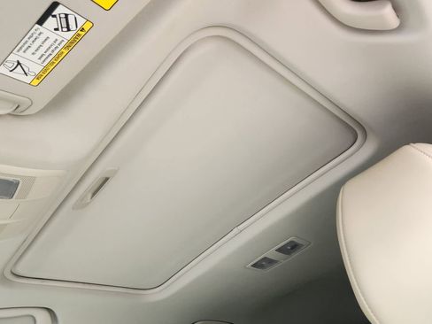 Used 2019 MAZDA CX-5 Touring image 24