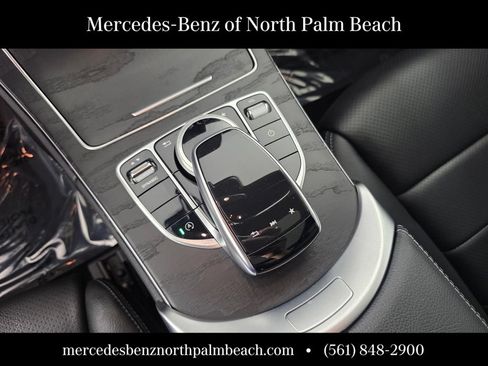 Certified 2018 Mercedes-Benz C 300 4MATIC Sedan image 25