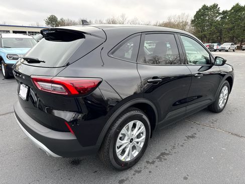 New 2026 Ford Escape Active image 3