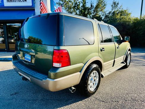 Used 2004 Ford Expedition Eddie Bauer image 18