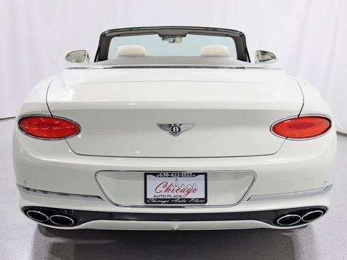 Used 2020 Bentley Continental GT image 17