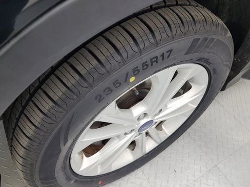 Used 2019 Ford Escape SE image 31