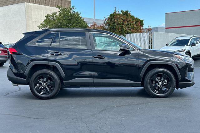 Certified 2022 Toyota RAV4 XLE w/ Convenience Package FWD image 6