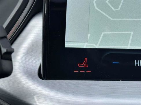 Used 2025 Ford Escape Platinum image 19