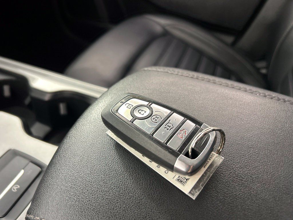 Used 2023 Ford Edge SEL w/ Convenience Package AWD/4WD image 17