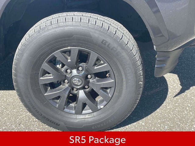 Certified 2023 Toyota Tacoma SR5 AWD/4WD image 11