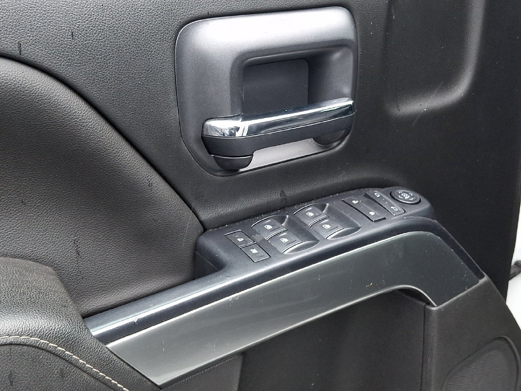 Used 2018 Chevrolet Silverado 1500 LT w/ All Star Edition AWD/4WD image 12