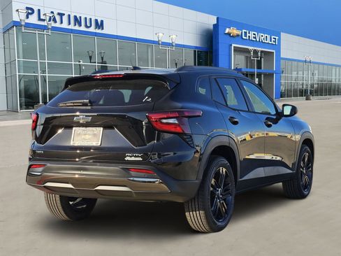 New 2026 Chevrolet Trax ACTIV w/ Sunroof Package image 5