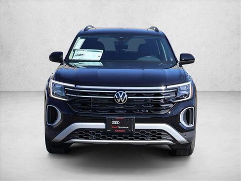 New 2026 Volkswagen Atlas Peak Edition AWD/4WD image 5