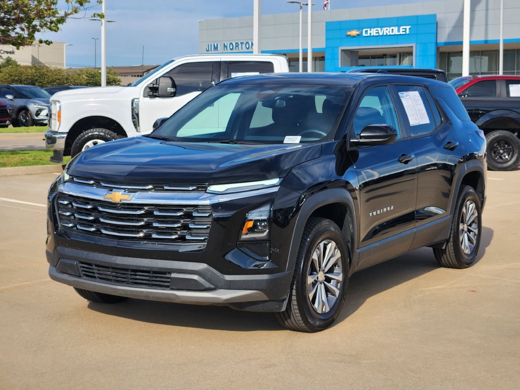 Used 2026 Chevrolet Equinox LT AWD/4WD image 3