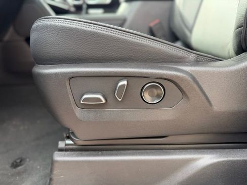 Used 2025 GMC Sierra 1500 Denali w/ Denali Reserve Package image 16