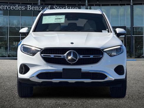 New 2026 Mercedes-Benz GLC 300 image 9