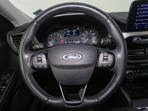 Used 2022 Ford Escape SE w/ Cold Weather Package FWD image 26