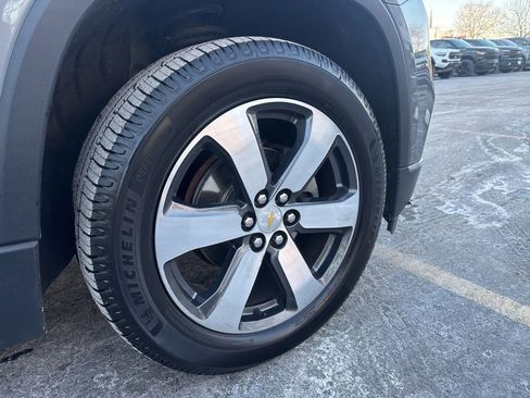 Certified 2019 Chevrolet Traverse LT w/ LT Premium Package image 46