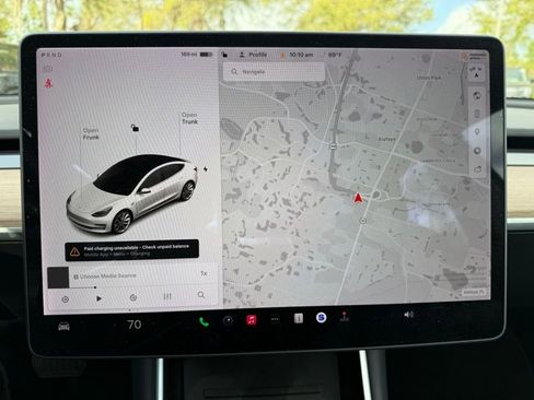 Used 2018 Tesla Model 3 Long Range image 25