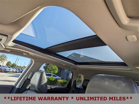 Used 2023 Nissan Rogue SL w/ SL Premium Package image 23