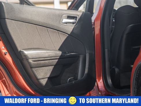 Used 2022 Dodge Charger R/T w/ Blacktop Package image 40