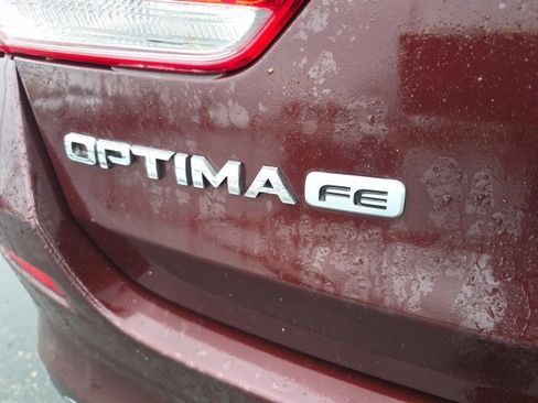 Used 2020 Kia Optima LX image 3