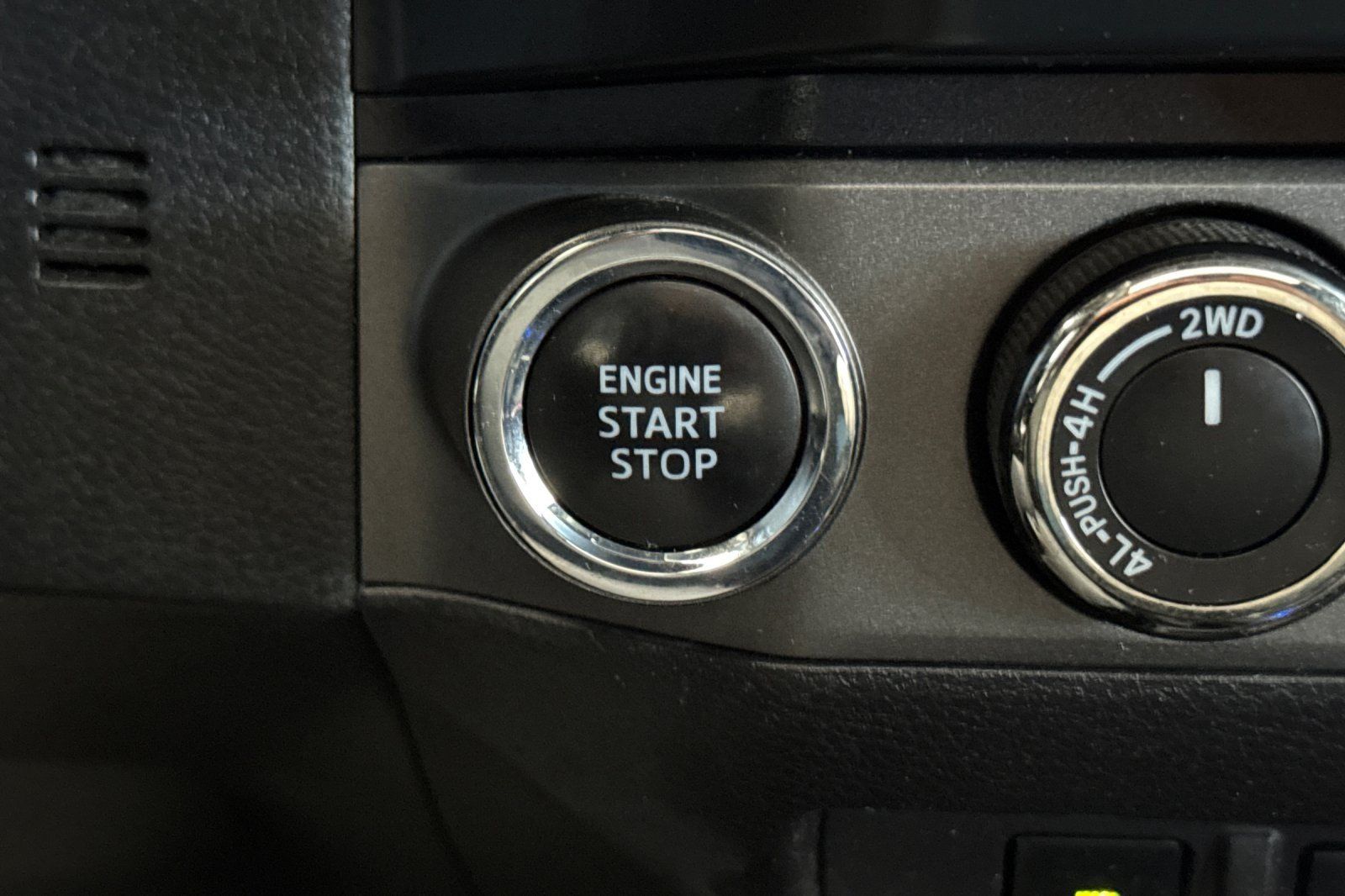Certified 2019 Toyota Tacoma TRD Pro AWD/4WD image 21
