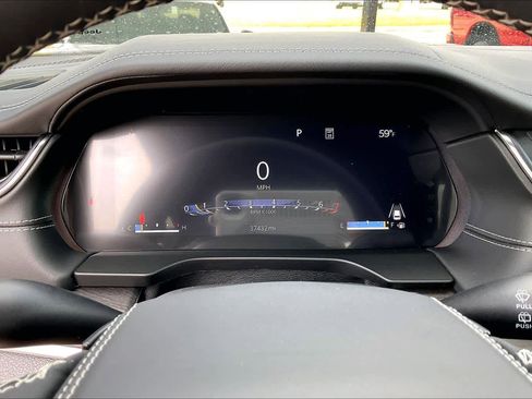 Used 2023 Jeep Grand Cherokee L Overland image 24