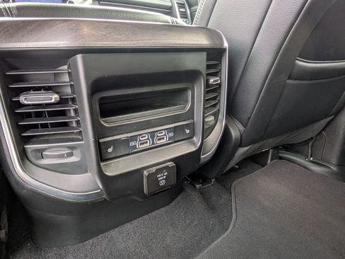 Used 2025 RAM 1500 Laramie image 27