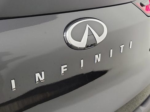 Certified 2025 INFINITI QX55 Luxe w/ Cargo Package AWD/4WD image 5