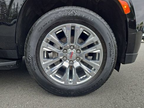 Used 2024 GMC Yukon Denali AWD/4WD image 9