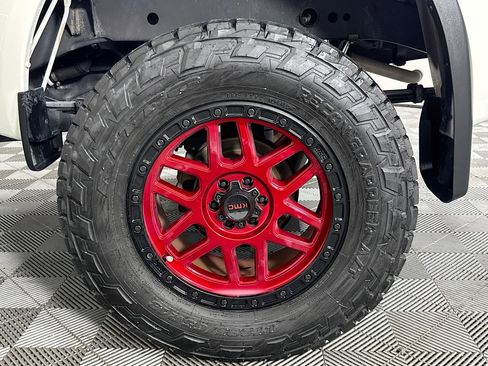 Used 2018 Nissan Frontier S image 35