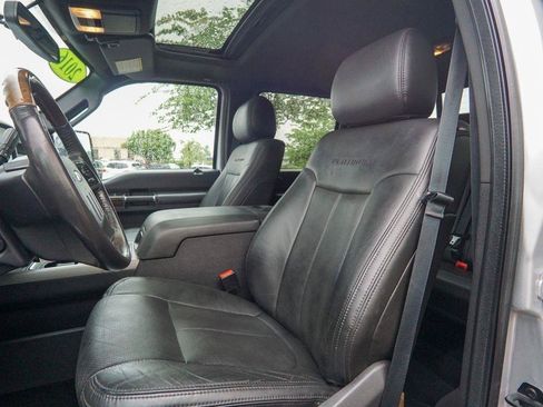 Used 2016 Ford F250 Platinum w/ FX4 Off-Road Package AWD/4WD image 22