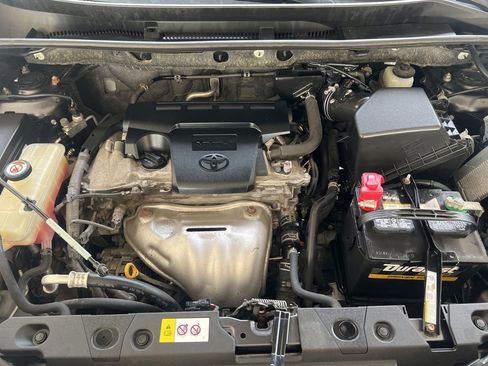 Used 2017 Toyota RAV4 LE w/ All Weather Liner Package AWD/4WD image 26