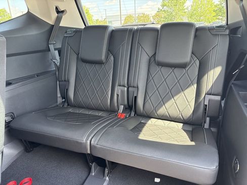 New 2025 Volkswagen Atlas SEL Premium R-Line image 15