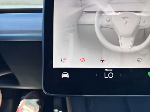 Used 2023 Tesla Model 3 Standard Range RWD image 22