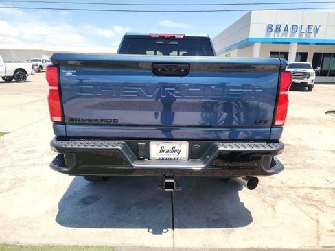 New 2026 Chevrolet Silverado 3500 LTZ w/ LTZ Plus Package AWD/4WD image 5