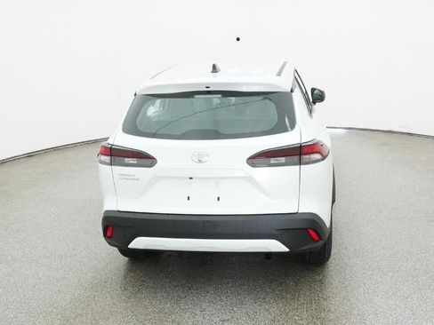 New 2026 Toyota Corolla Cross L image 7