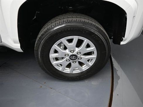 Certified 2026 Toyota Tacoma SR5 image 22