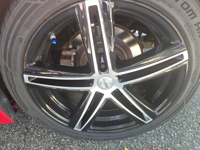 Used 2013 Nissan 370Z Coupe RWD image 10