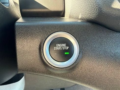 Used 2024 GMC Terrain SLE w/ Driver Convenience Package AWD/4WD image 21