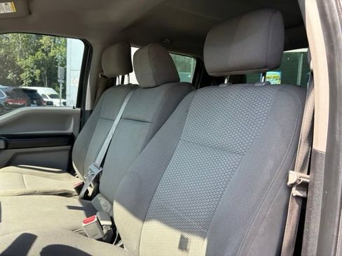 Used 2017 Ford F150 XLT RWD image 12