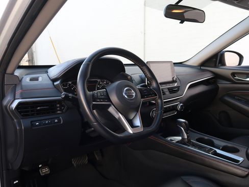 Used 2019 Nissan Altima 2.5 SR image 24