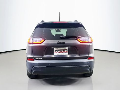 Used 2021 Jeep Cherokee Latitude Plus FWD image 6