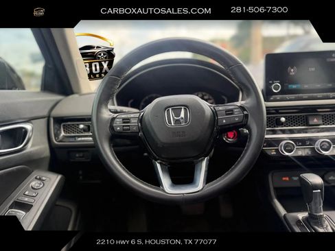 Used 2024 Honda Civic EX-L image 10
