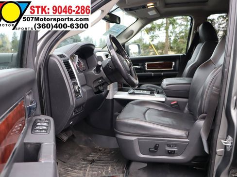 Used 2011 RAM 1500 Laramie AWD/4WD image 12
