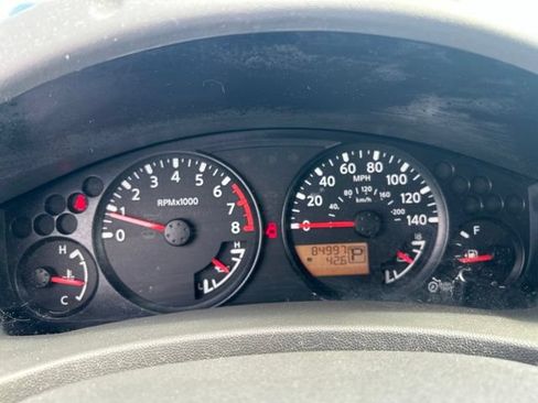 Used 2014 Nissan Frontier SV w/ SV Value Truck Package RWD image 21