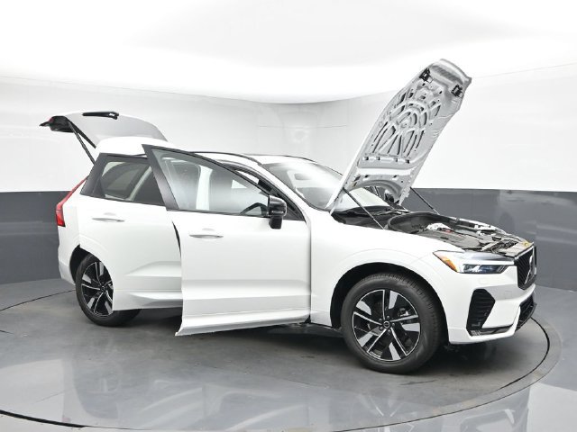 New 2026 Volvo XC60 B5 Core w/ Climate Package AWD/4WD image 53