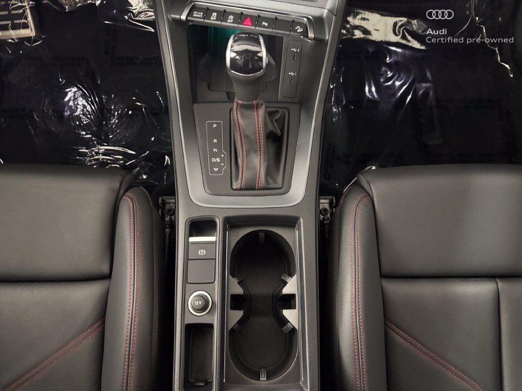 Certified 2025 Audi Q3 2.0T Premium Plus w/ Premium Plus Package AWD/4WD image 22