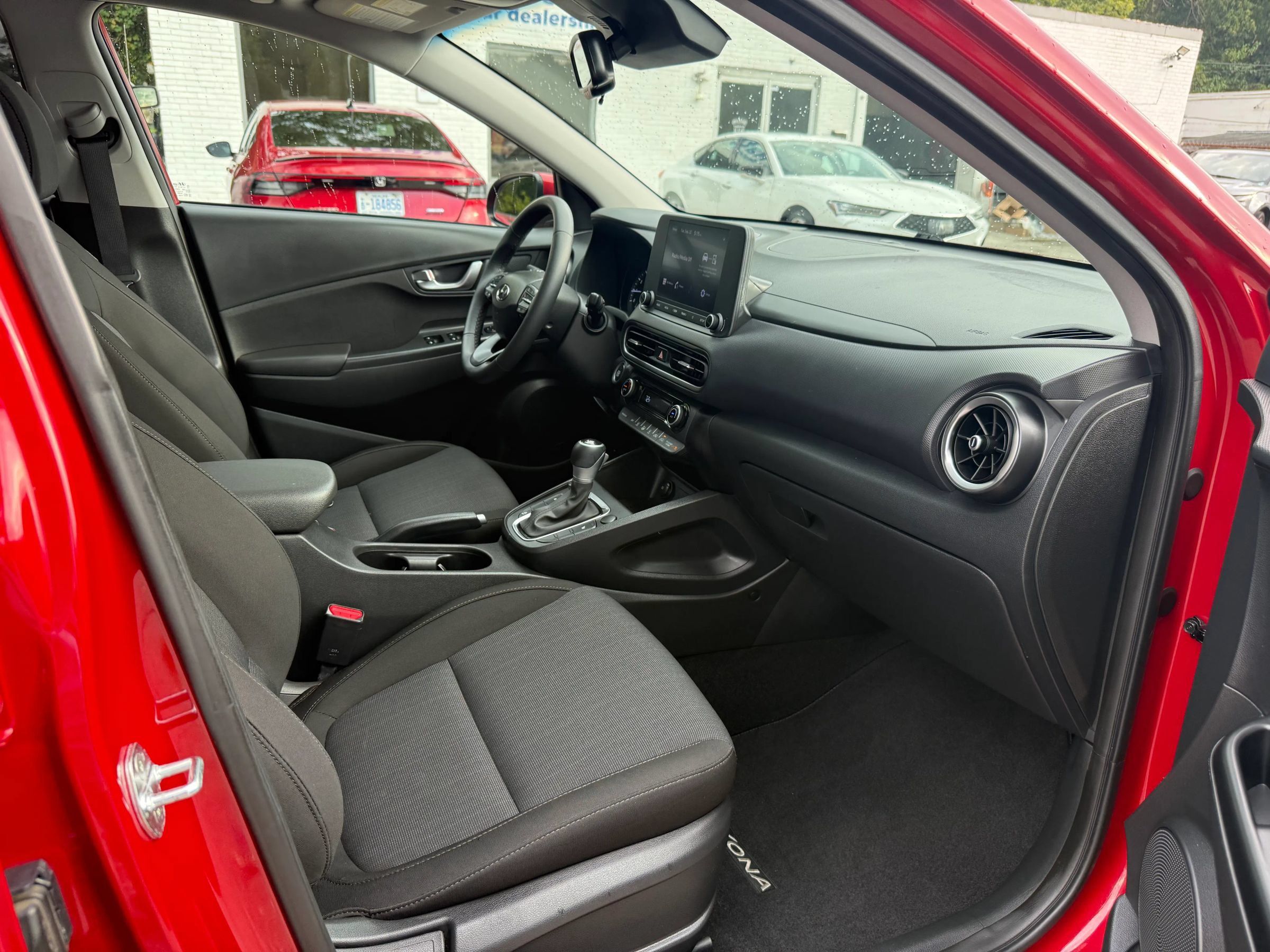 Used 2022 Hyundai Kona SEL w/ Convenience Package FWD image 13