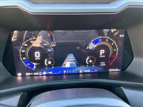 Certified 2024 Chevrolet Colorado Trail Boss w/ Technology Package image 22