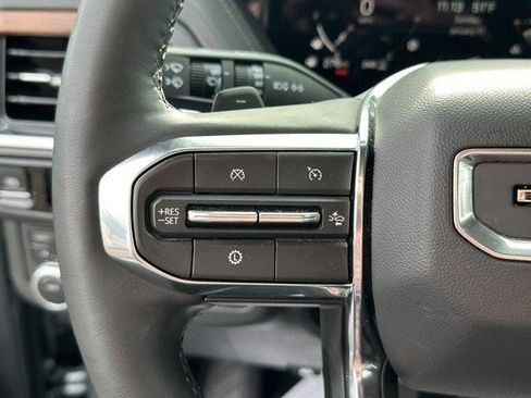 Certified 2025 GMC Yukon XL Denali image 16