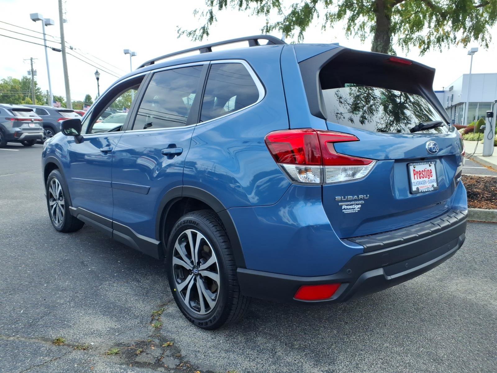 Certified 2023 Subaru Forester Limited AWD/4WD image 4