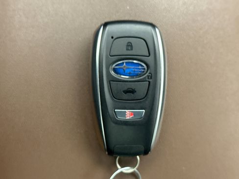 Used 2023 Subaru Ascent Touring image 10